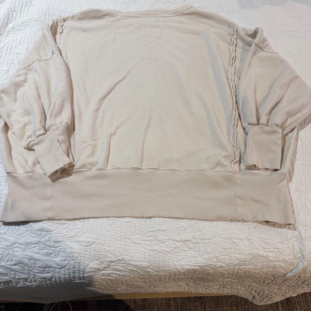 We The Free Cream Highland Cow Graphic Crewneck - Picture 12 of 15